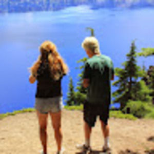 Meet your Posher, Naomi